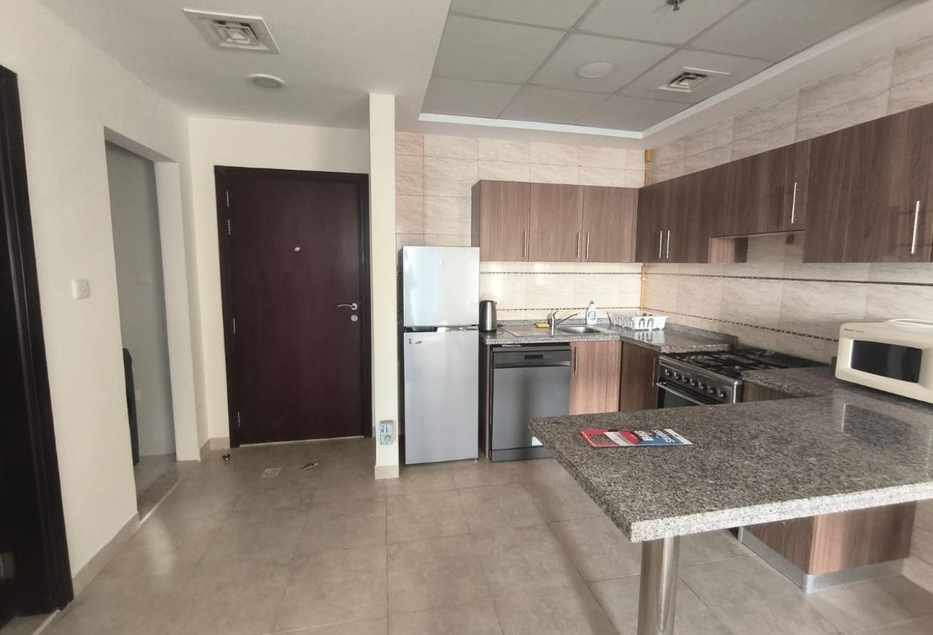 Furnished! Perfect Layout! Great Condition photo 10