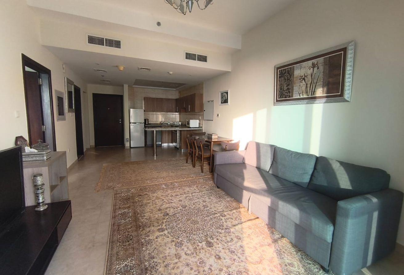 Furnished! Perfect Layout! Great Condition photo 3