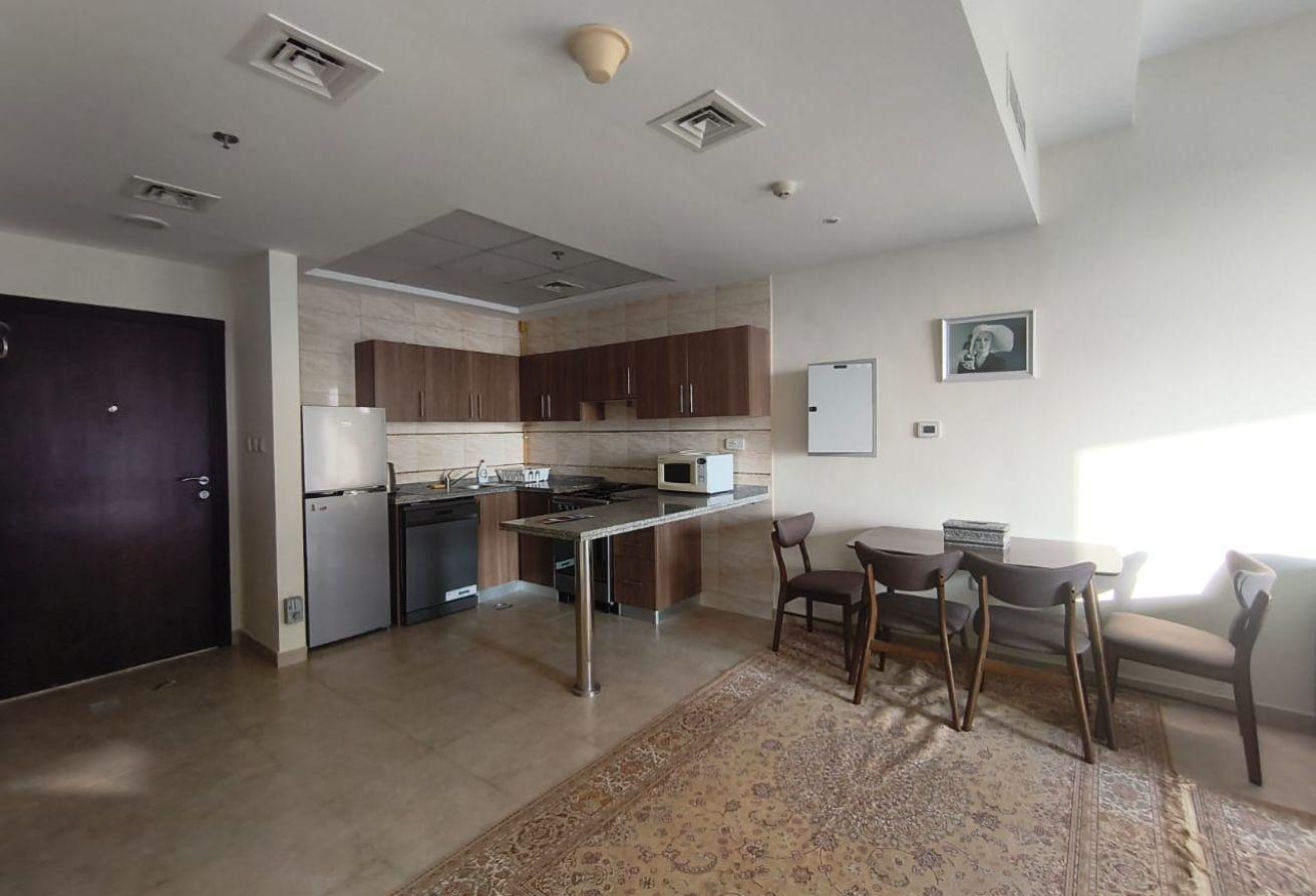 Furnished! Perfect Layout! Great Condition photo 5