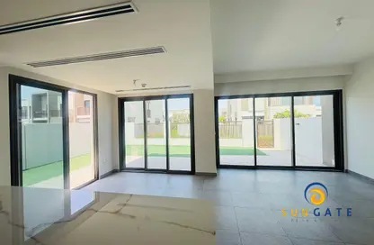 Townhouse - 4 Bedrooms - 4 Bathrooms for rent in La Violeta 2 - La Violeta - Villanova - Dubai Townhouse - 4 Bedrooms - 4 Bathrooms for rent in La Violeta 2 - La Violeta - Villanova - Dubai
