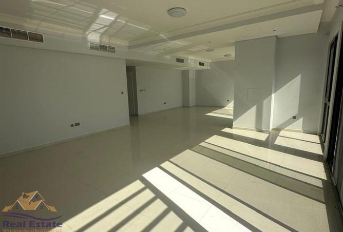 54502111 - Property Main Image