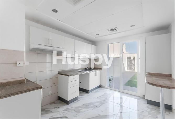 75027775 - Property Image 2