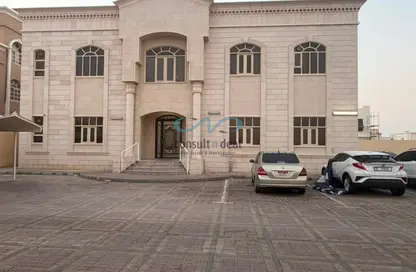Apartment - 1 Bathroom for rent in Mohamed Bin Zayed Centre - Mohamed Bin Zayed City - Abu Dhabi
