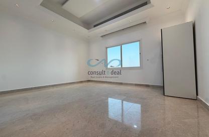 Apartment - Studio - 1 Bathroom for rent in Mohamed Bin Zayed Centre - Mohamed Bin Zayed City - Abu Dhabi
