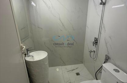 Apartment - Studio - 1 Bathroom for rent in Mohamed Bin Zayed Centre - Mohamed Bin Zayed City - Abu Dhabi