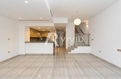 Townhouse - 4 Bedrooms - 3 Bathrooms for rent in Silver Springs 3 - Silver Springs - Damac Hills - Dubai Townhouse - 4 Bedrooms - 3 Bathrooms for rent in Silver Springs 3 - Silver Springs - Damac Hills - Dubai