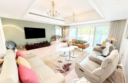 فيلا - 4 غرف نوم - 5 حمامات للايجار في تاونهاوس - مجتمع الحدائق في موتور سيتي - موتور سيتي - دبي