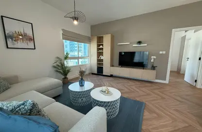 شقة - غرفة نوم - 1 حمام للايجار في الغزلان  3 - الغزلان - جرينز - دبي