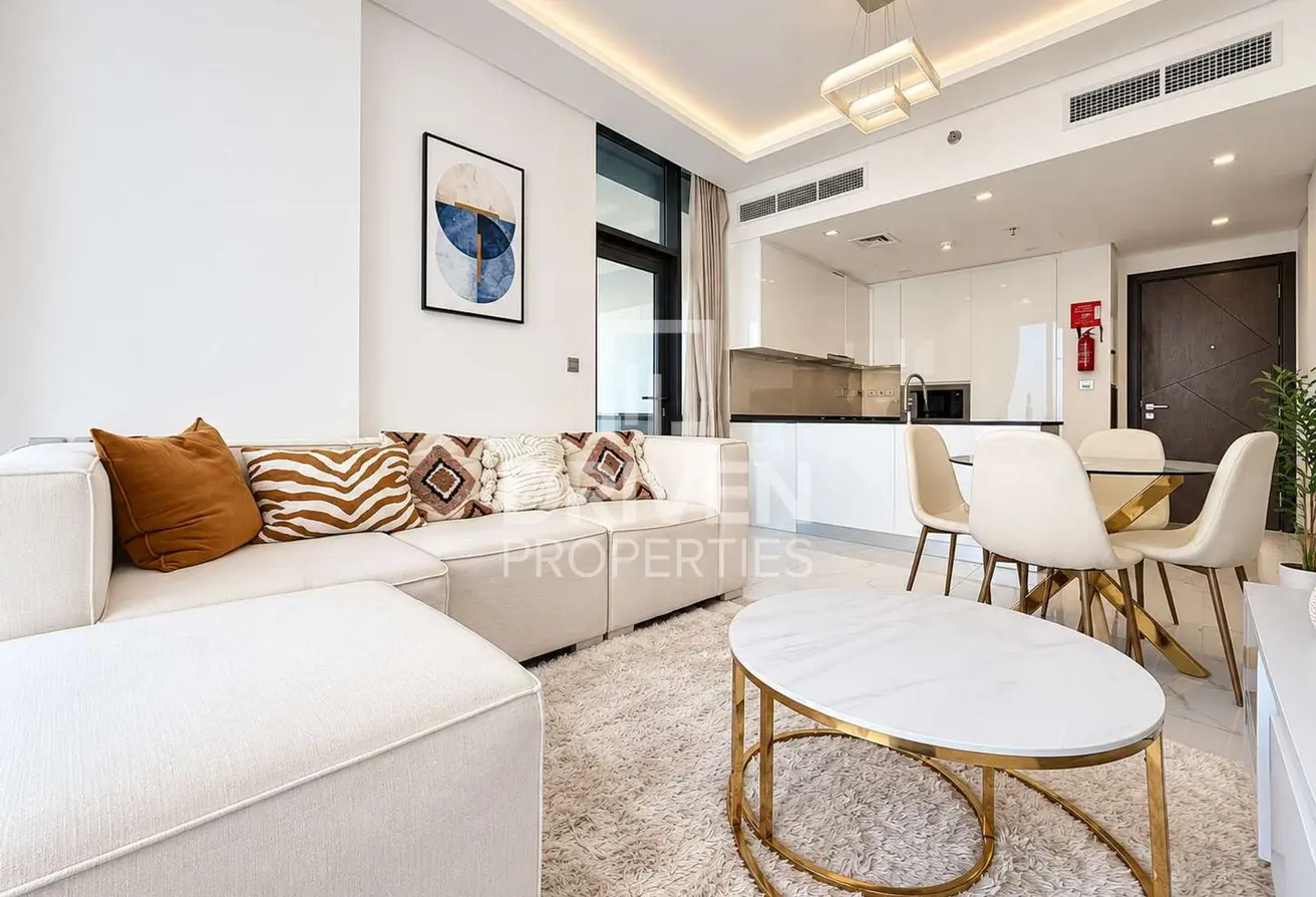 152851993 - Property Main Image