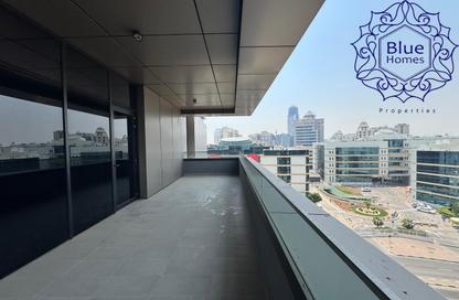 Apartment - 3 Bedrooms - 5 Bathrooms for rent in Lamcy Residence - Oud Metha - Bur Dubai - Dubai