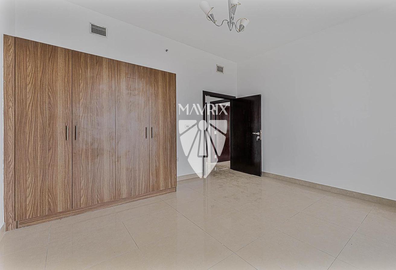 Vacant | Marina View | Penthouse | High Floor photo 19