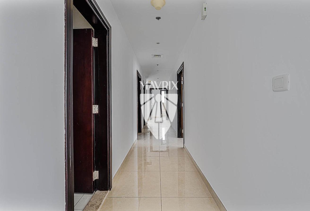 Vacant | Marina View | Penthouse | High Floor photo 15