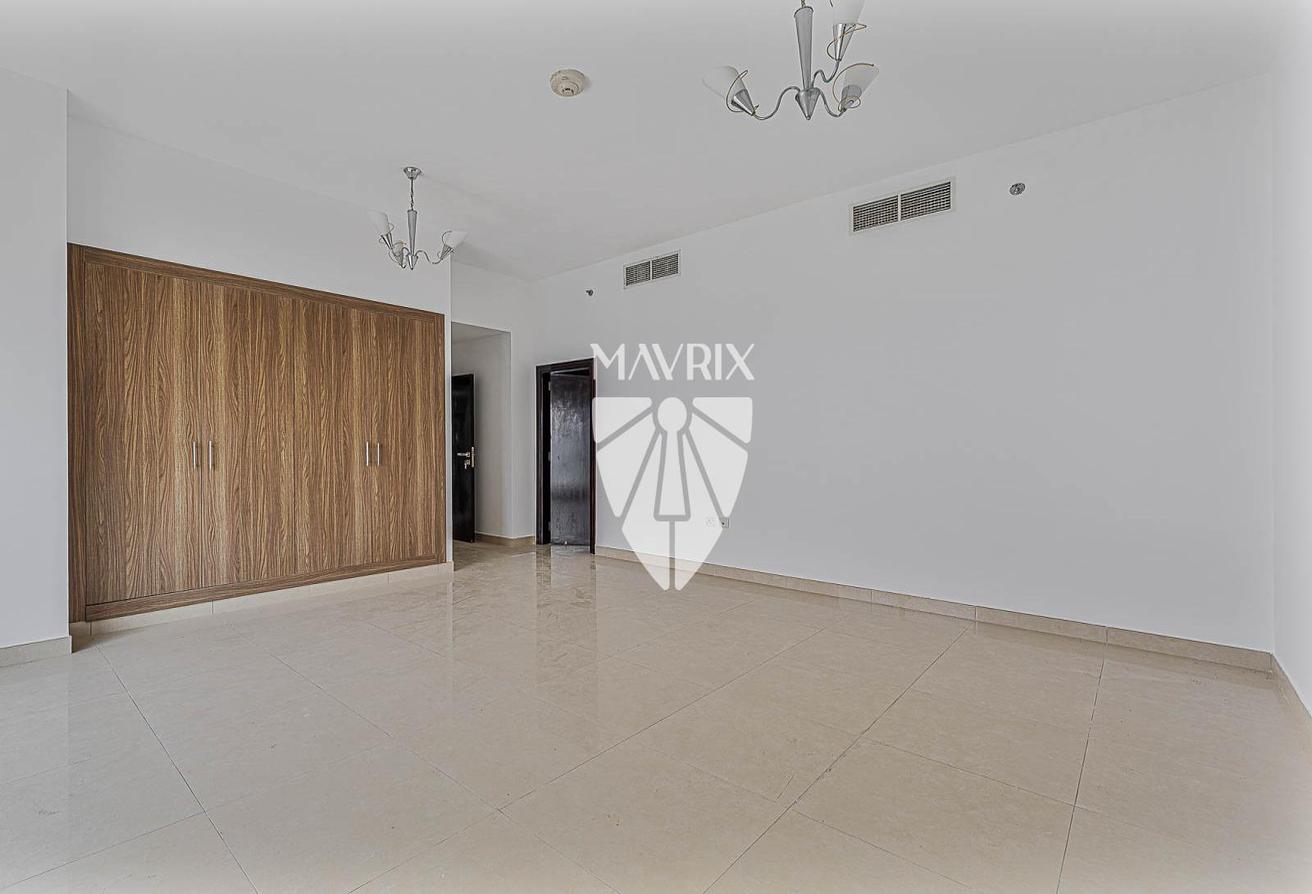 Vacant | Marina View | Penthouse | High Floor photo 23