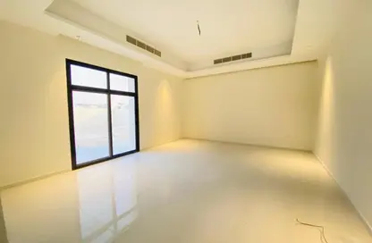 فيلا - 4 غرف نوم - 6 حمامات للايجار في الورقاء 3 - الورقاء - دبي