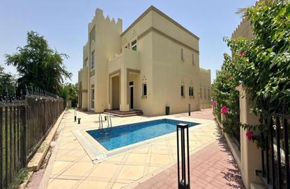 Villa - 4 - 6 for rent in Cluster 12 - Jumeirah Islands - Dubai