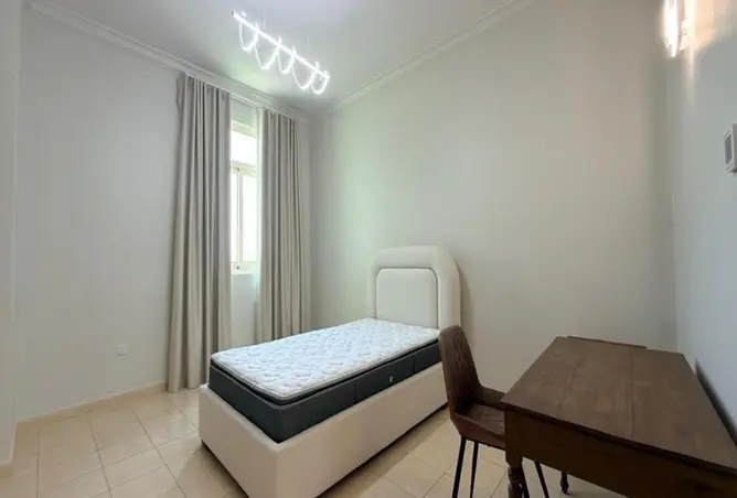 141928331 - Property Image 3