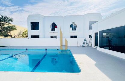 Villa - 4 Bedrooms - 4 Bathrooms for rent in Jumeirah 3 Villas - Jumeirah 3 - Jumeirah - Dubai