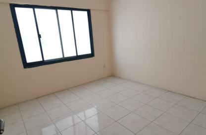 Apartment - 3 Bedrooms - 3 Bathrooms for rent in Al Majaz 1 - Al Majaz - Sharjah Apartment - 3 Bedrooms - 3 Bathrooms for rent in Al Majaz 1 - Al Majaz - Sharjah