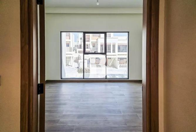 88733244 - Property Image 3