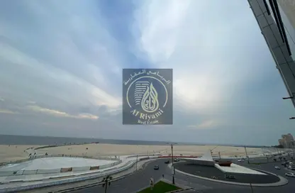 شقة - غرفة نوم - 1 حمام للايجار في مساكن كورنيش عجمان - طريق كورنيش عجمان - عجمان