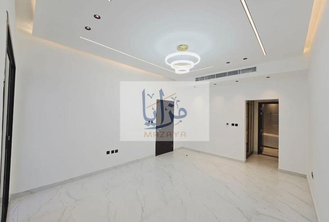 113708412 - Property Image 3