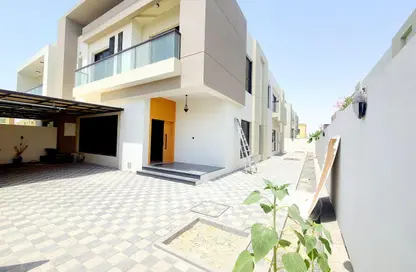Villa - 5 Bedrooms - 7 Bathrooms for rent in Hoshi 1 - Hoshi - Al Badie - Sharjah