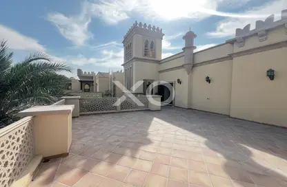 Villa - 4 Bedrooms - 5 Bathrooms for rent in Canal Cove Frond A - Canal Cove Villas - Palm Jumeirah - Dubai