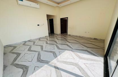 Villa - 3 - 4 for rent in Al Mowaihat 1 - Al Mowaihat - Ajman Villa - 3 - 4 for rent in Al Mowaihat 1 - Al Mowaihat - Ajman