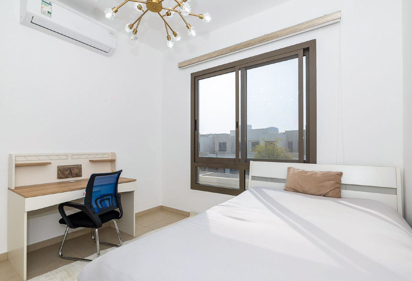 3 bedroom townhouse in Hayat Townhouses, Town Square: 15