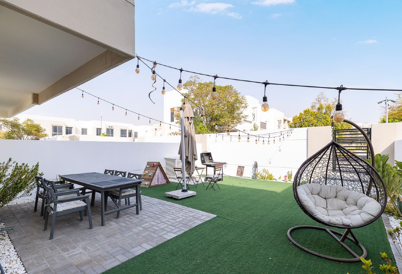 3 bedroom townhouse in Hayat Townhouses, Town Square: 26