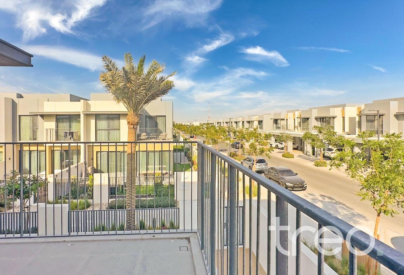 True Corner | Landscaped | Available Now photo 11