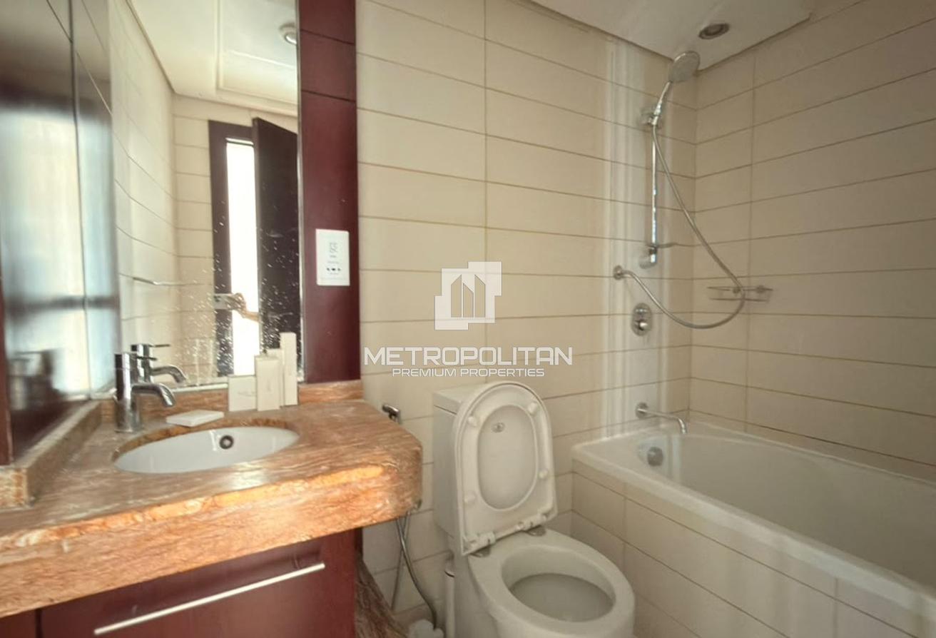 Big Layout | Downtown view | High Floor | Spacious photo 16