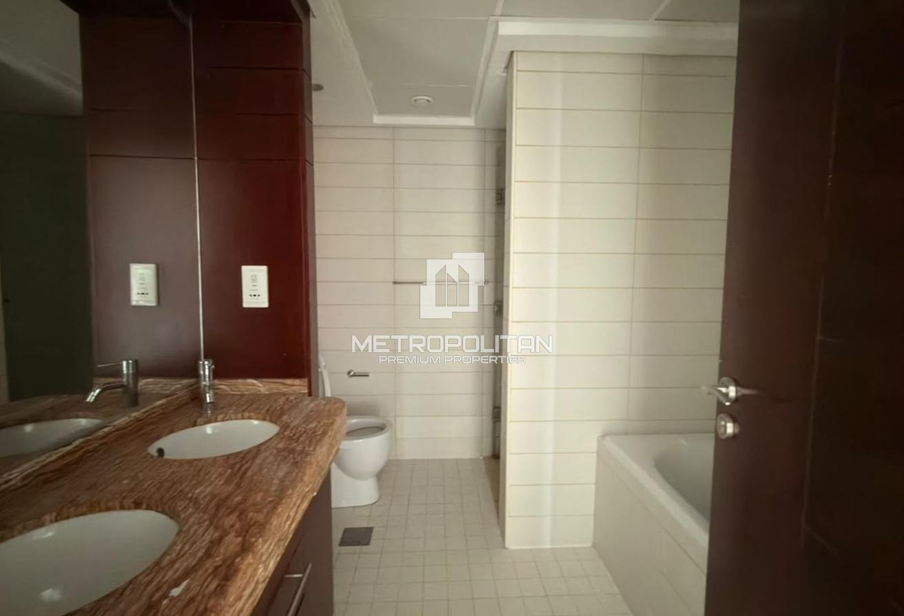 Big Layout | Downtown view | High Floor | Spacious photo 18