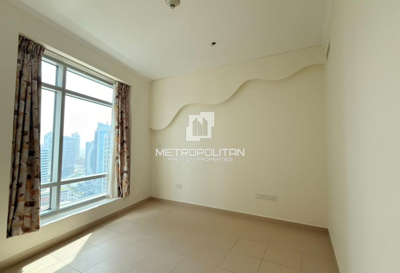 Big Layout | Downtown view | High Floor | Spacious photo 8