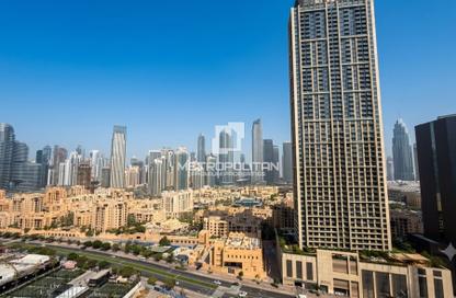 Apartment - 2 Bedrooms - 3 Bathrooms for rent in Burj Views B - Burj Views - Downtown Dubai - Dubai