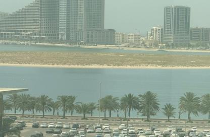 شقة - 3 غرف نوم - 4 حمامات للايجار في شارع التعاون الجديد - التعاون - الشارقة
