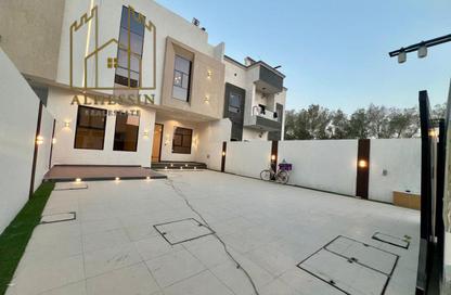 Villa - 5 Bedrooms - 7 Bathrooms for sale in Al Yasmeen 1 - Al Yasmeen - Ajman