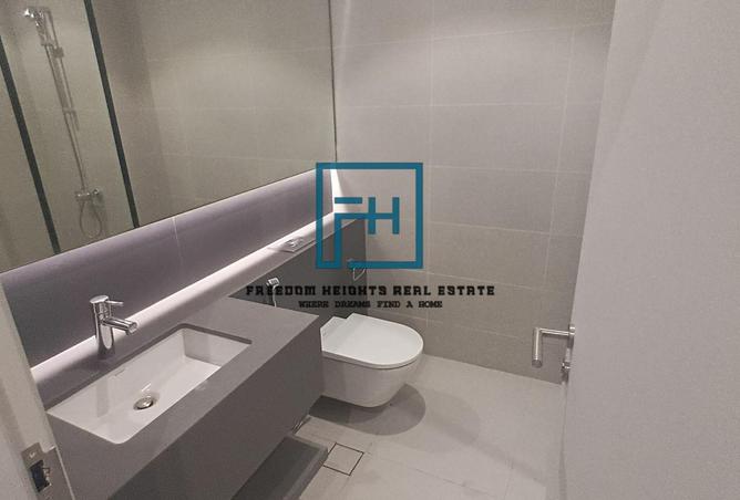 64041827 - Property Image 3