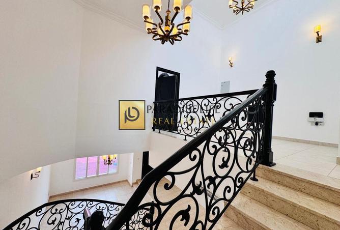 68302751 - Property Image 3