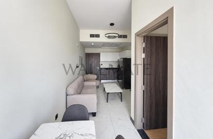 Apartment - 1 - 2 for rent in Rukan Tower B - Rukan Tower - Rukan - Dubai