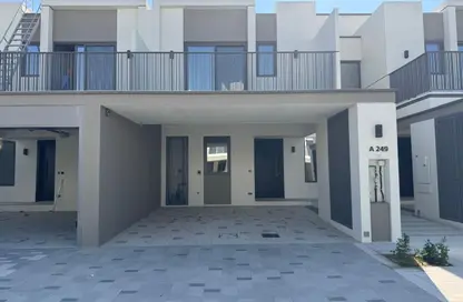 Villa - 3 Bedrooms - 4 Bathrooms for rent in Aura - Tilal Al Ghaf - Dubai