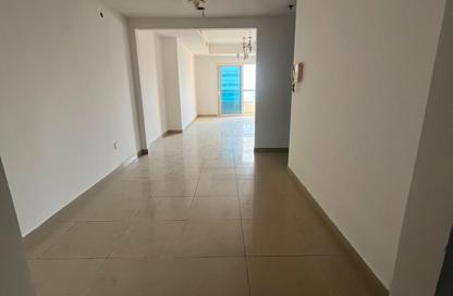 Apartment - 2 Bedrooms - 3 Bathrooms for sale in Beach Tower 2 - Al Khan Lagoon - Al Khan - Sharjah