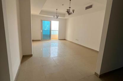 Apartment - 2 Bedrooms - 3 Bathrooms for sale in Beach Tower 2 - Al Khan Lagoon - Al Khan - Sharjah