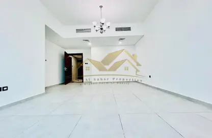 Apartment - 1 Bedroom - 2 Bathrooms for rent in Jumeirah Garden City - Al Satwa - Dubai