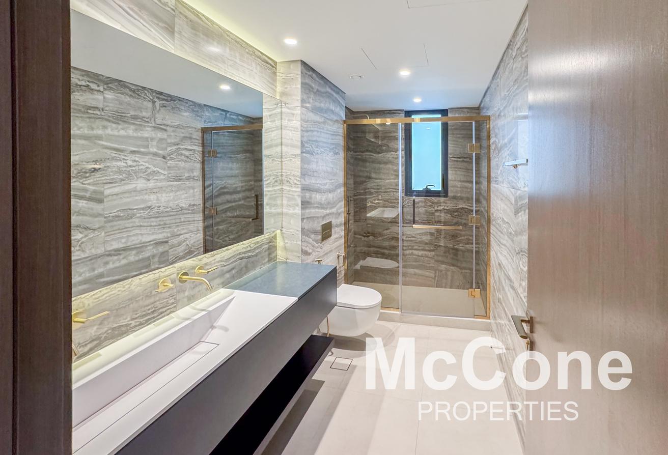 Ready Now | Best Location | Spacious photo 20