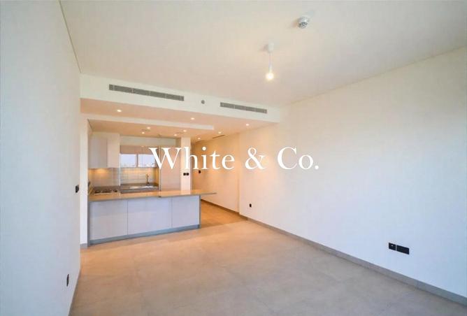 82792167 - Property Image 3