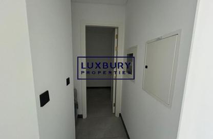 Apartment - 1 Bedroom - 2 Bathrooms for sale in Curve by Sentro - Arjan - Dubai