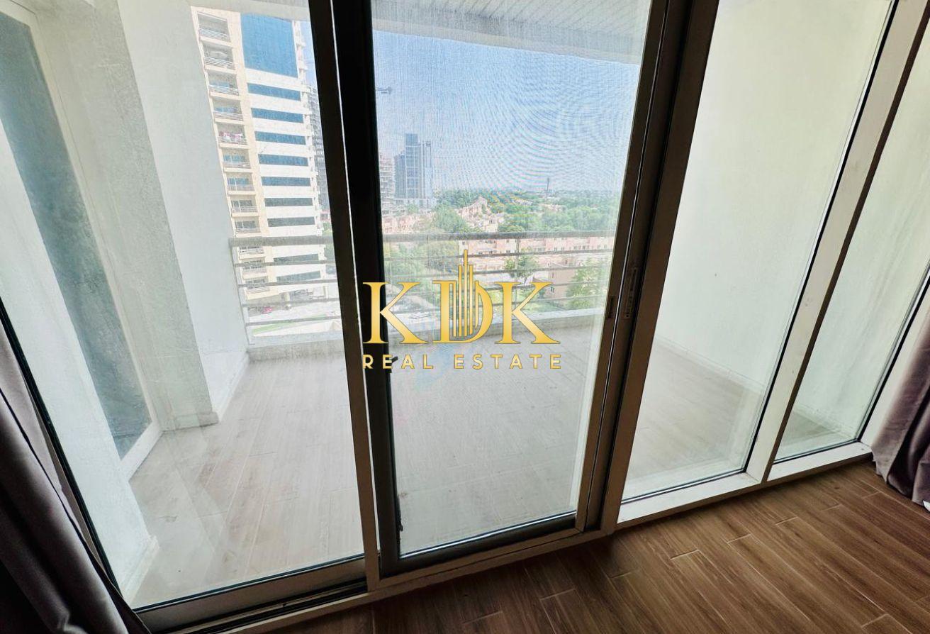 Spacious 1BR Apartment | Olympic Park 2 | City photo 5