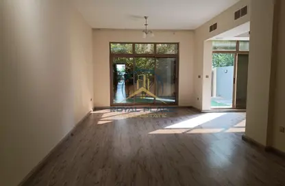 Apartment - 3 Bedrooms - 4 Bathrooms for rent in Nad Al Sheba 1 - Nad Al Sheba - Dubai