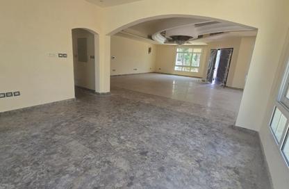 Villa - 5 Bedrooms - 6 Bathrooms for rent in Al Barsha 3 - Al Barsha - Dubai